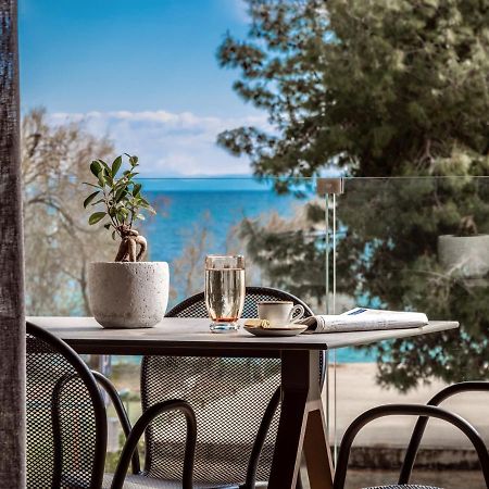 Point Ephemere Beachfront Apartments ザキントス エクステリア 写真