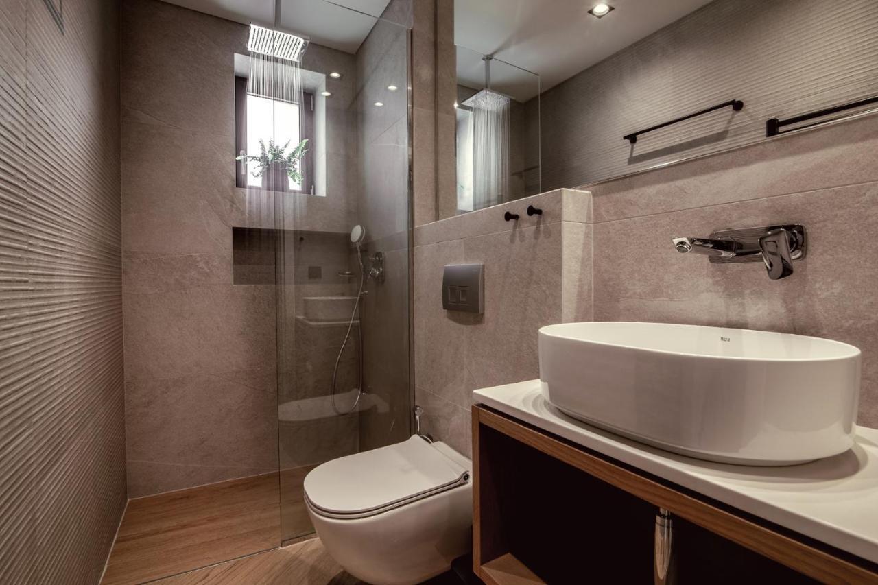 Point Ephemere Beachfront Apartments ザキントス エクステリア 写真