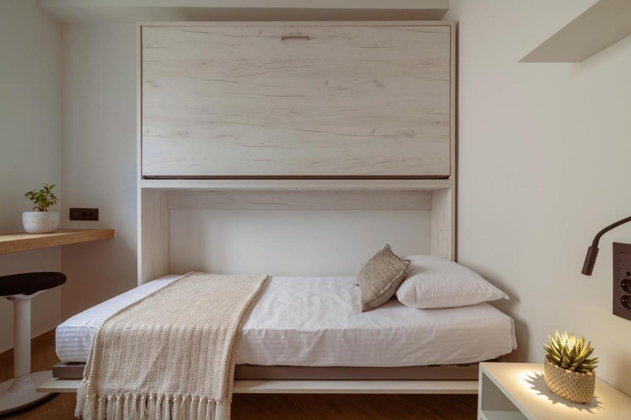 Point Ephemere Beachfront Apartments ザキントス エクステリア 写真