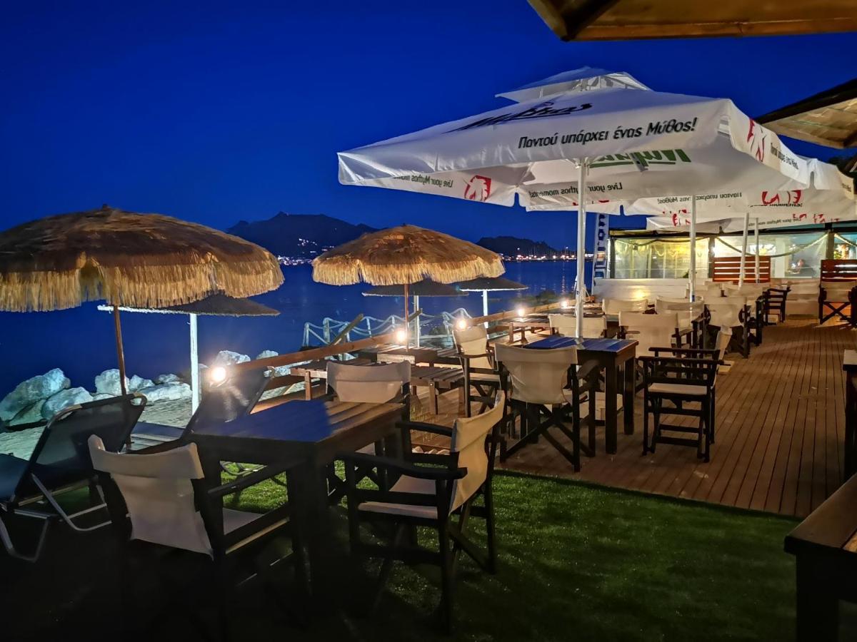 Point Ephemere Beachfront Apartments ザキントス エクステリア 写真